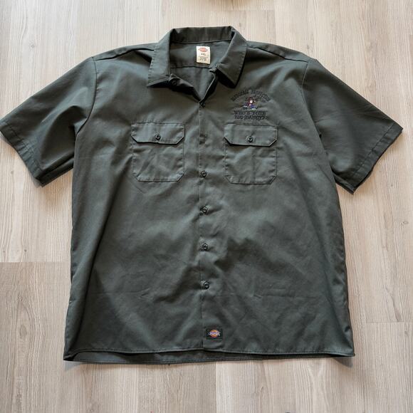 Men's Dickies Dark Green Bluegrass Productions Who's Your Big Daddy Shirt Sz 2XL - Picture 1 of 6